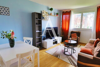  Appartement à louer 3 pièces 57 m²