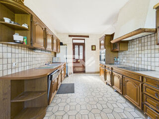  Maison � vendre 6 pi�ces 198 m�