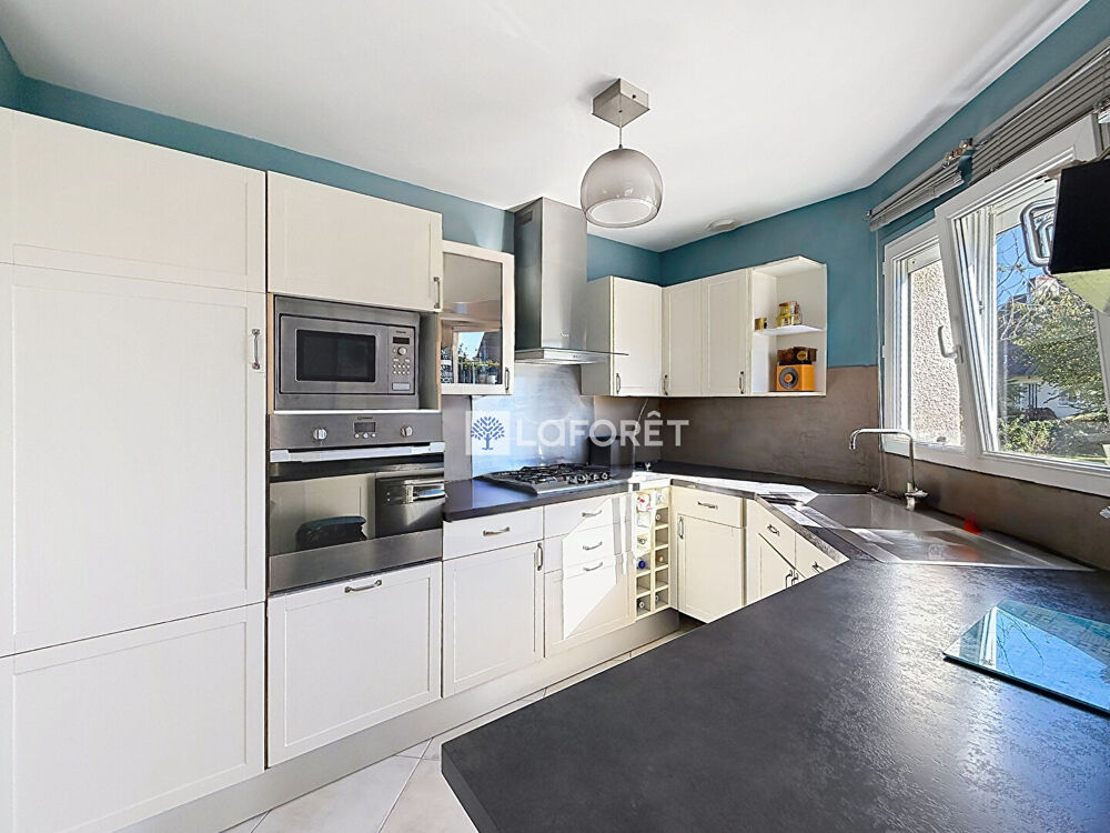 Vente Maison MAISON FAMILIALE DE 152 M² . TERRAIN ARBORÉ DE 1 677 M² . CALME . Senneville sur fecamp