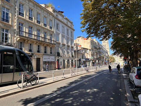 Quartier Mus&eacute;e Aquitaine Restauration avec extraction et terrasse 100000 33000 Bordeaux
