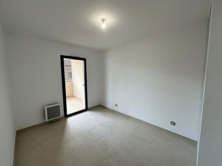  Appartement à louer 2 pièces 45 m²