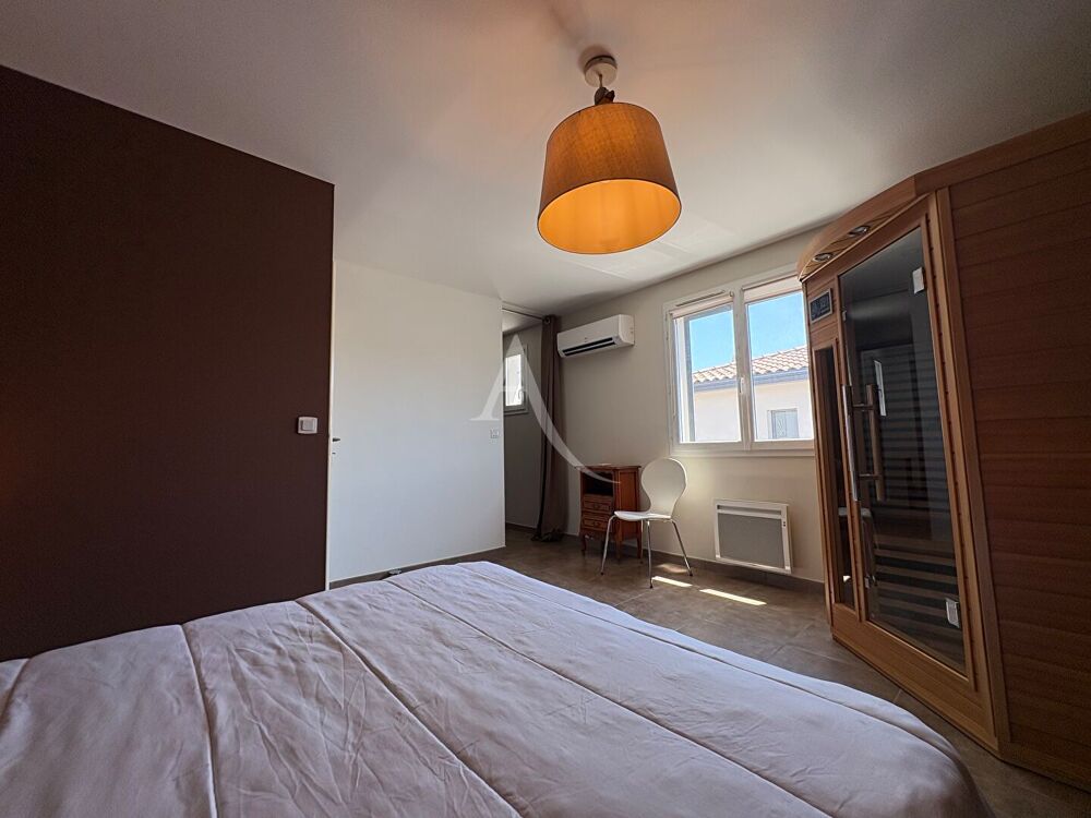 Location Maison A louer à l'année - Villa T4 avec piscine Pinet