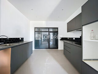  Maison  louer 5 pices 148 m