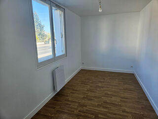  Maison à louer 4 pièces 75 m²
