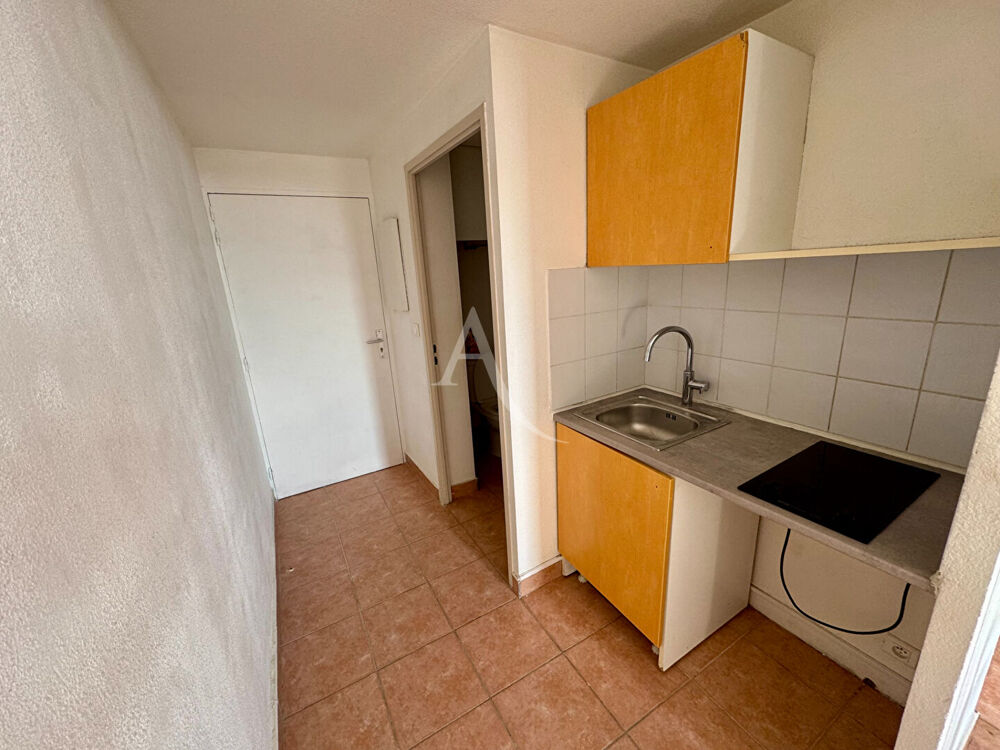 Appartement Nimes 1 pièce(s) 22.62 m2