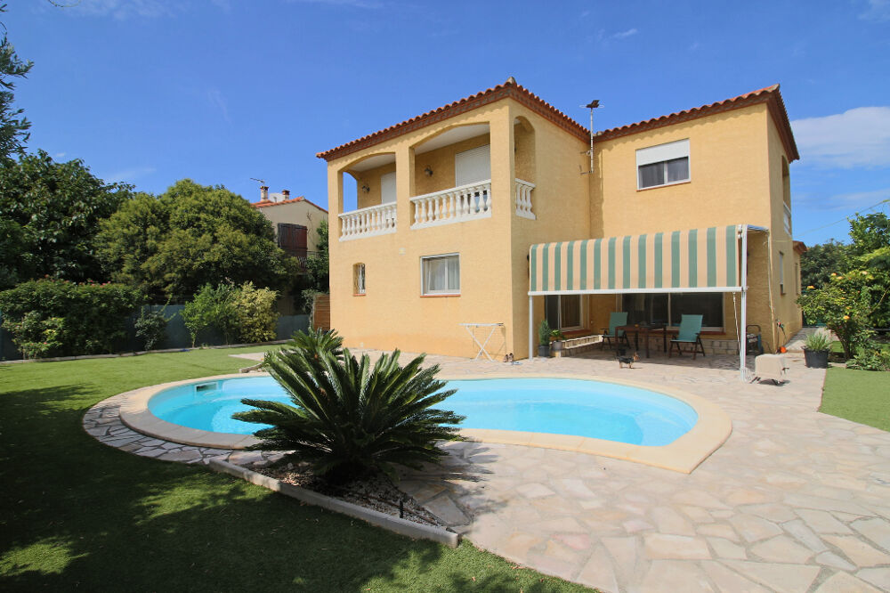 Vente : maison 6 pièces à ST LAURENT DE LA SALANQUE