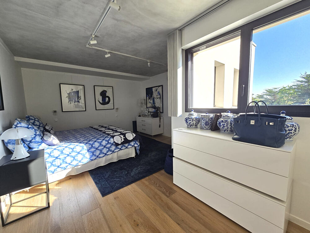 � vendre  Appartement Issy-les-Moulineaux (92130)