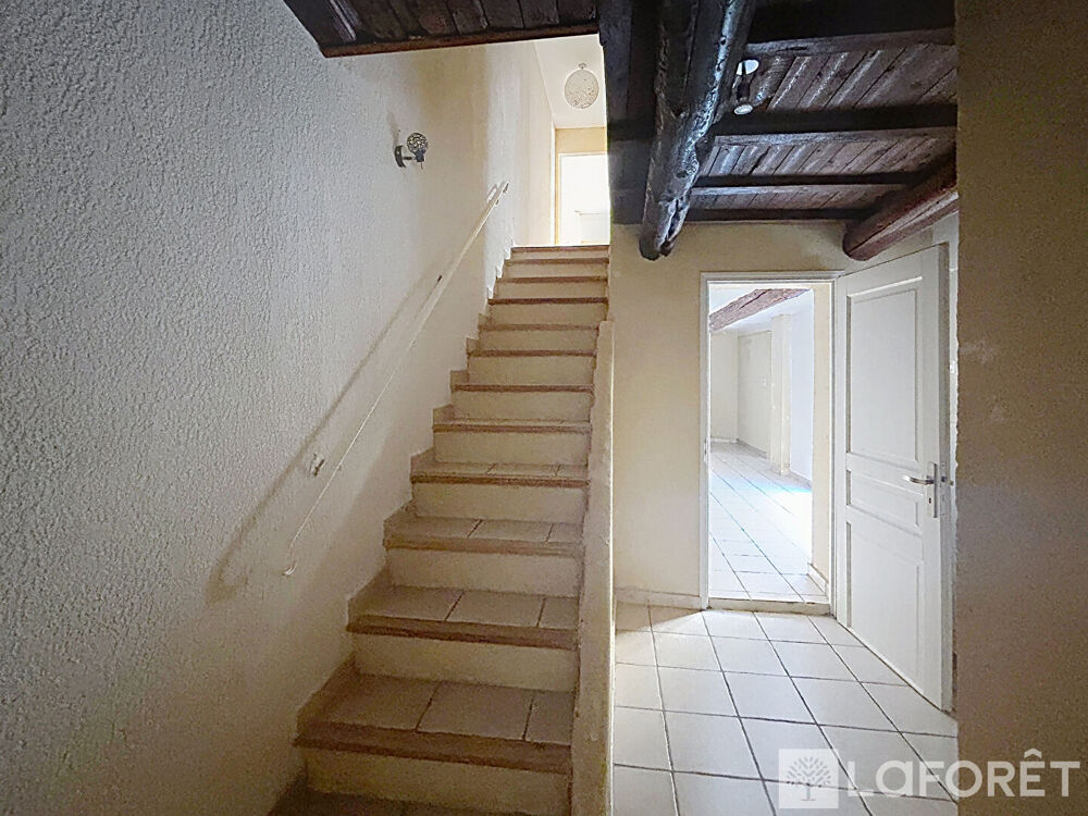 Vente Appartement PIOLENC - Beau duplex de 90m², avec cour intimiste, solarium et garage! Piolenc