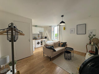  Appartement à louer 2 pièces 27 m²