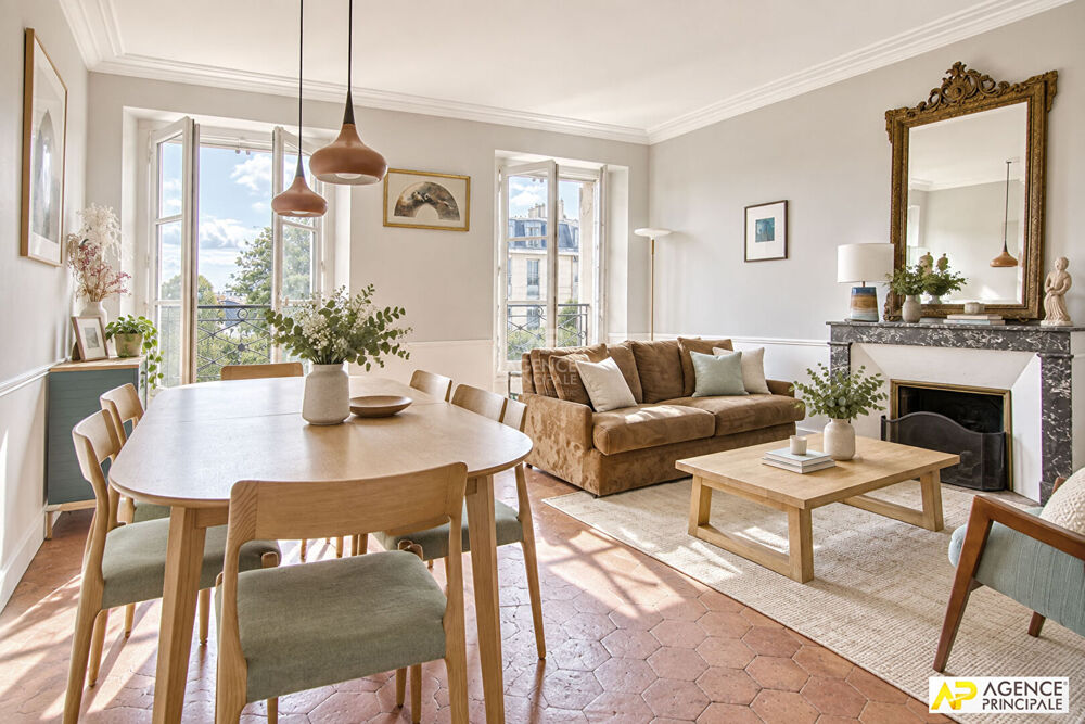 Vente Appartement Versailles Notre-Dame Appartement 4 pièces en duplex de 93m² au sol situé au 3ème et dernier étage  avec caves Versailles