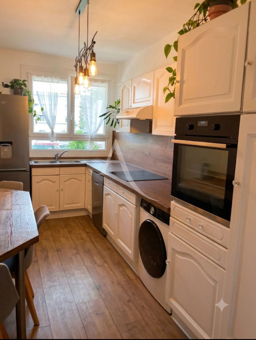 A Mitry-Mory ! Résidence « Les Cèdres » ! Cadre sécurisé, verdoyant et familial pour cet Appartement F4.