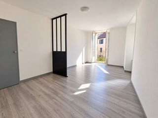 Appartement 3 pièces 56 m² · au Pont-de-Beauvoisin · 56 m² · 107 000 €