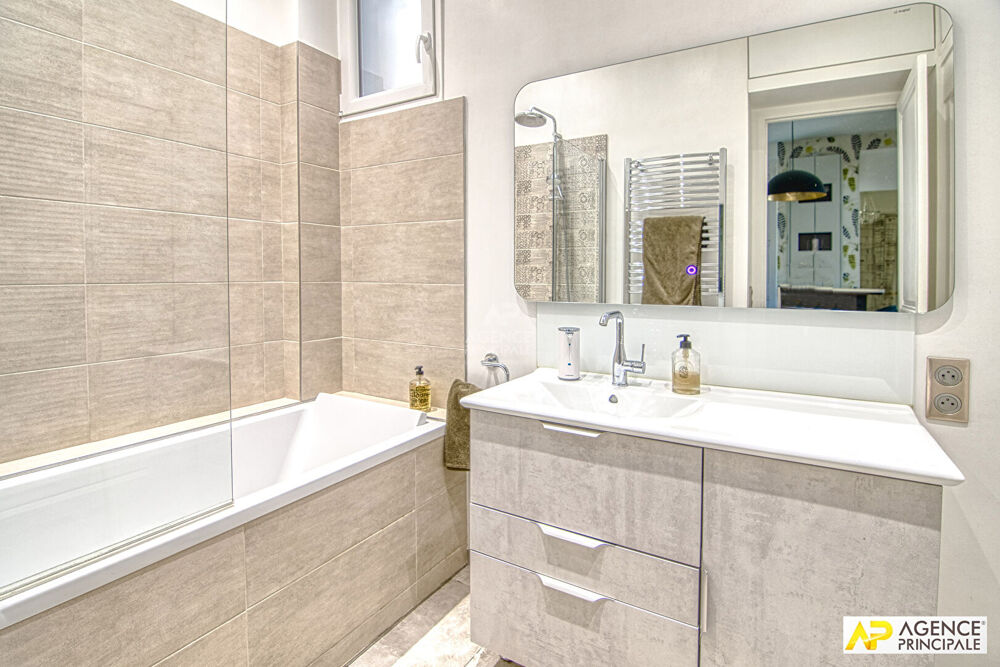 à vendre  Appartement Versailles (78000)
