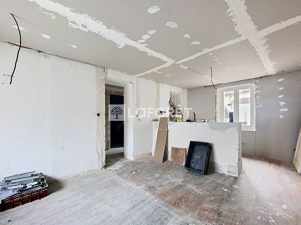 Maison à fort potentiel- 104 m2- VITTEL CENTRE