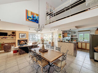  Maison � vendre 7 pi�ces 182 m�