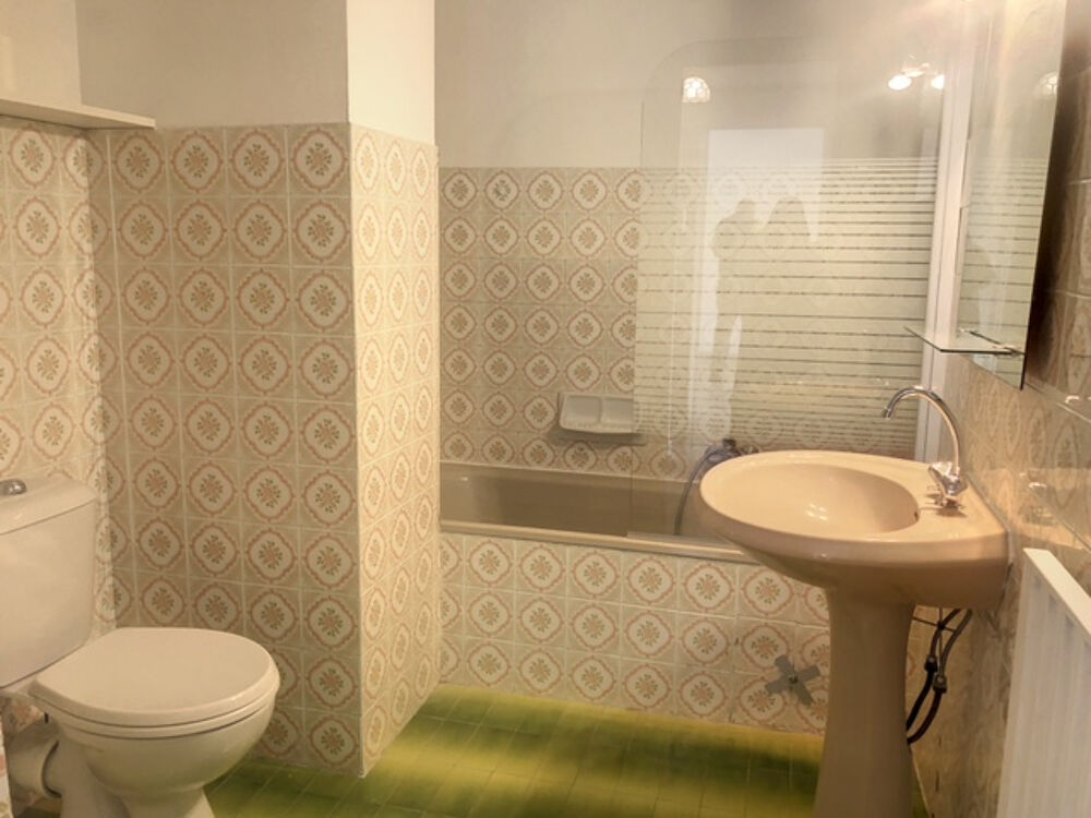 Location Appartement SPACIEUX STUDIO EN DERNIER ETAGE Cagnes sur mer