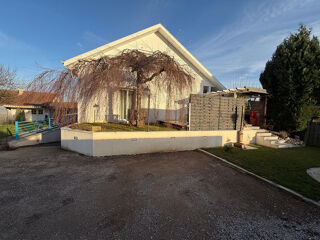  Maison � vendre 9 pi�ces 223 m�