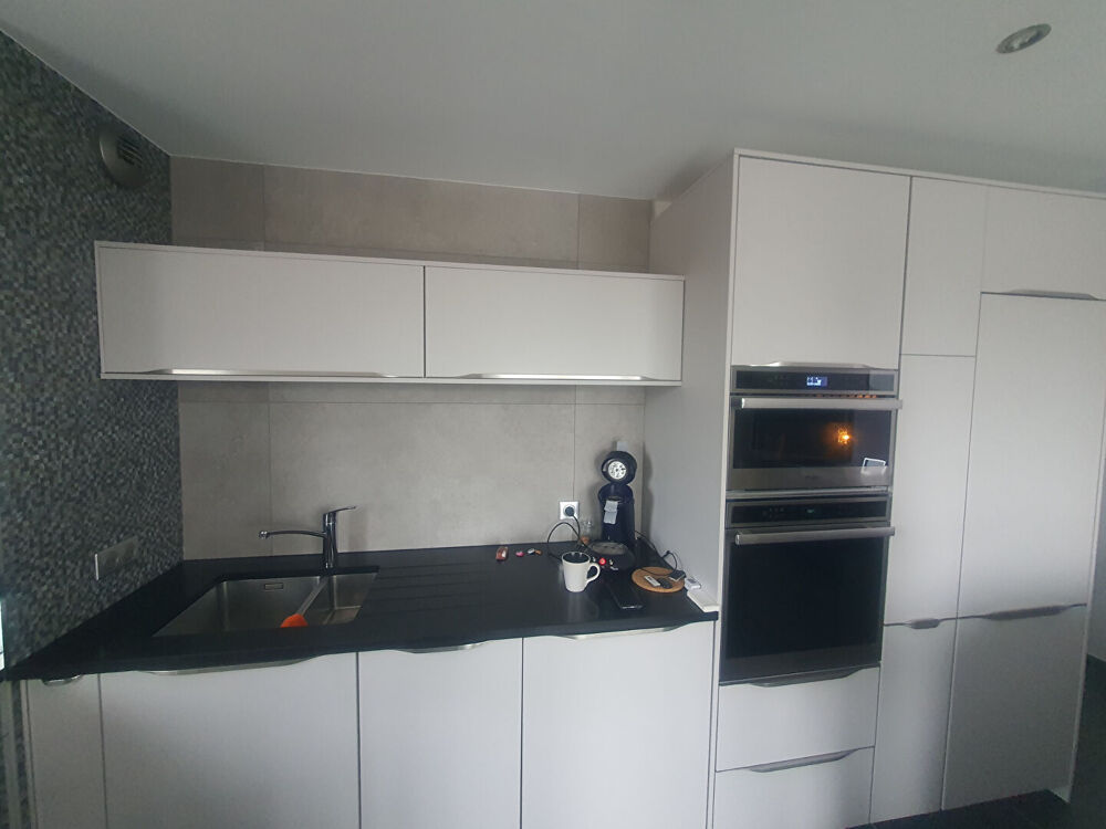 Vente Appartement Appartement  3 pièces en dernier étage Frelinghien
