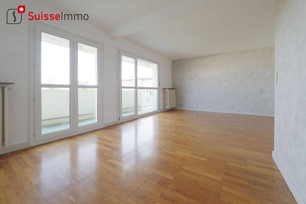 Appartement 4 pièces 70.4 m2 - 2 balcons - Vue Château et pré-la-Rose