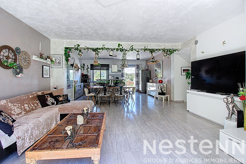 Vente Maison À VENDRE À TRANS-EN-PROVENCE PROPRIÉTÉ d'environ 152 m² sur 7000 m² de terrain paysagé avec PISCINE Trans en provence