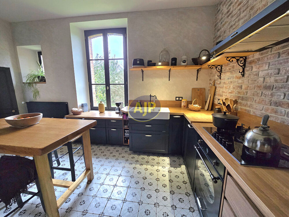 Maison Bourgeoise Guemene Penfao 8 pièces, 228 m² , grenier et terrain