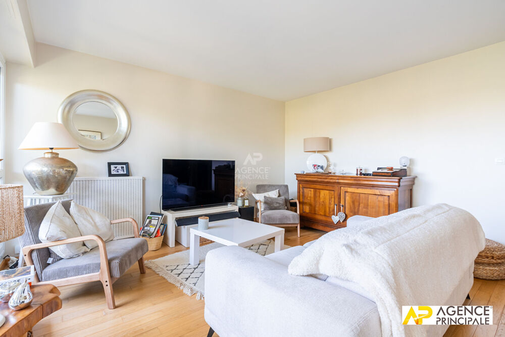 Appartement Le Mesnil Le Roi 4 pièce(s) 86.85 m2