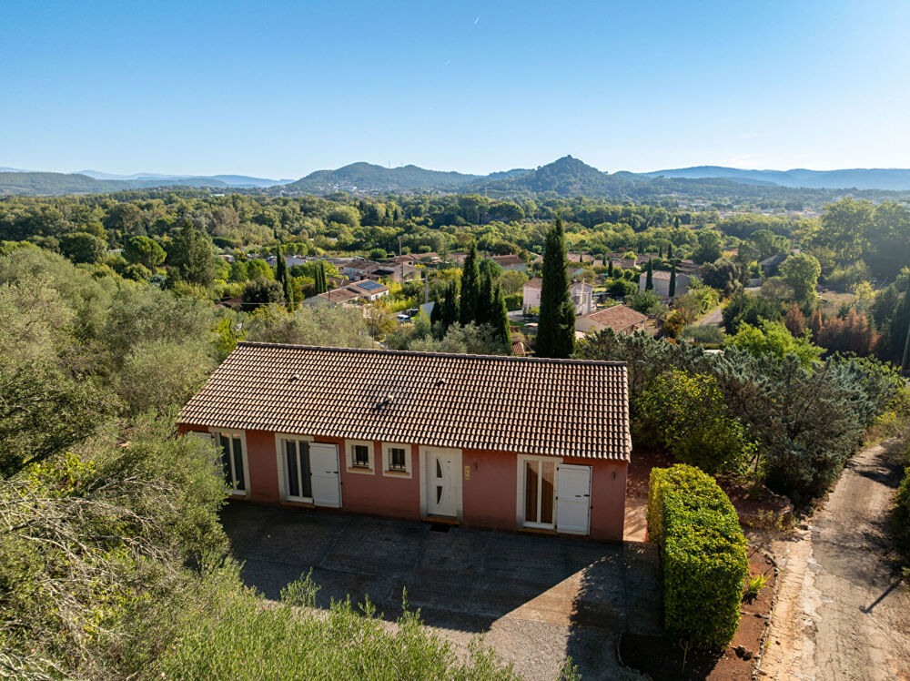 Vente Maison A VENDRE EN EXCLUSIVITE ! À  VIDAUBAN Maison de plain-pied 5 pièces 113 m2  sur un terrain de 2500m2 Vidauban