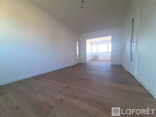  Appartement � vendre 5 pi�ces 84 m�