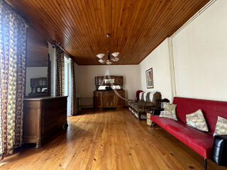  Maison � vendre 11 pi�ces 180 m�