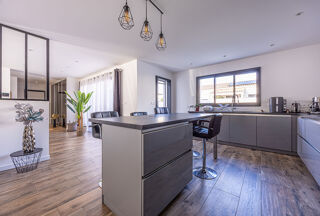  Maison  vendre 6 pices 1 m