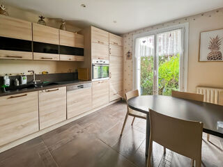  Maison � vendre 8 pi�ces 150 m�