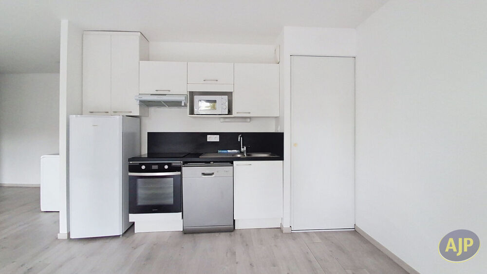 Location Appartement NANTES ZOLA - T3 LUMINEUX 67m² Nantes