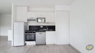  Appartement à louer 3 pièces 67 m²