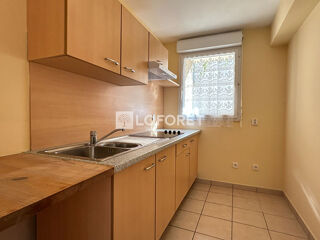  Appartement à louer 3 pièces 61 m²