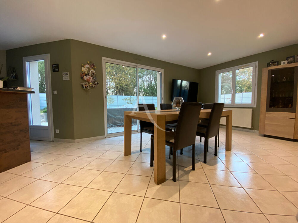 Vente Maison Maison Segre En Anjou Bleu 5 pièce(s) 120 m2 Segre