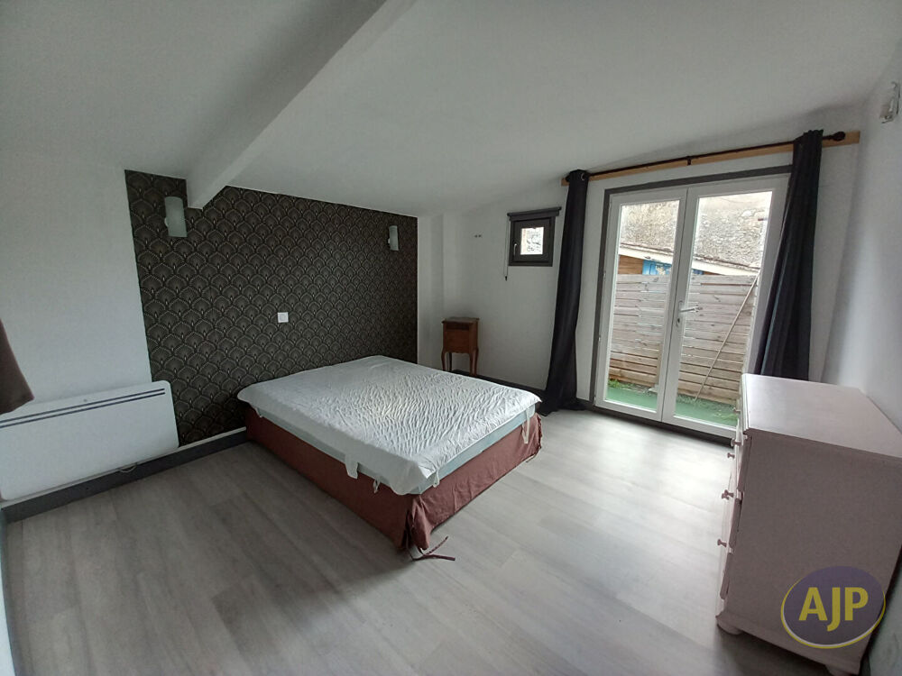 Location Maison Maison meublée T2 de 76.30m² sur St Germain d'Esteuil Saint germain d esteuil