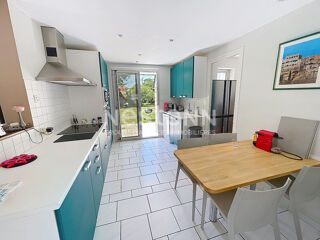  Maison à vendre 8 pièces 184 m²