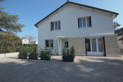  Maison � louer 7 pi�ces 160 m�