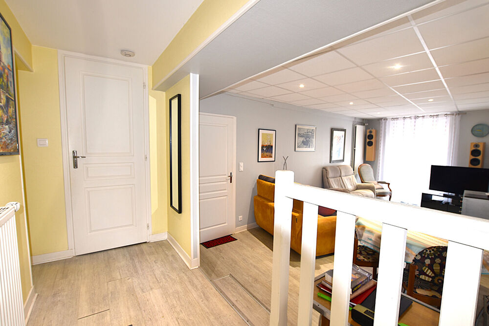 Vente Maison ENSEMBLE IMMOBILIER À FORT POTENTIEL ? CENTRE DU DONJON  : Le donjon