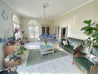  Maison � vendre 10 pi�ces 350 m�