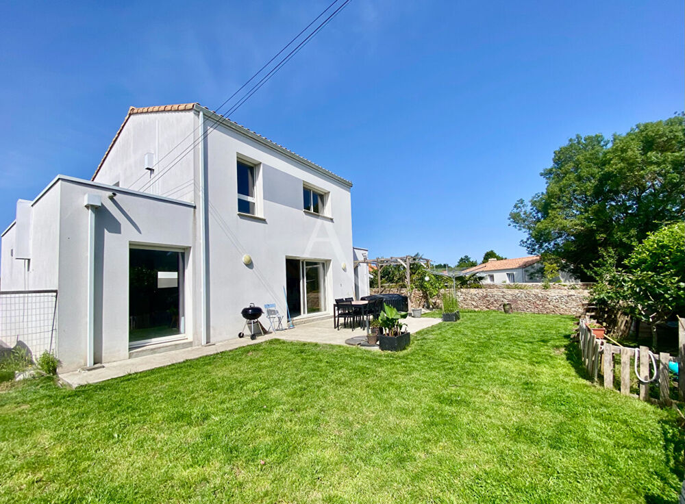 Maison 4 pièces 130 m² · à Saint Lumine de Coutais · 130 m² · 315 000 €