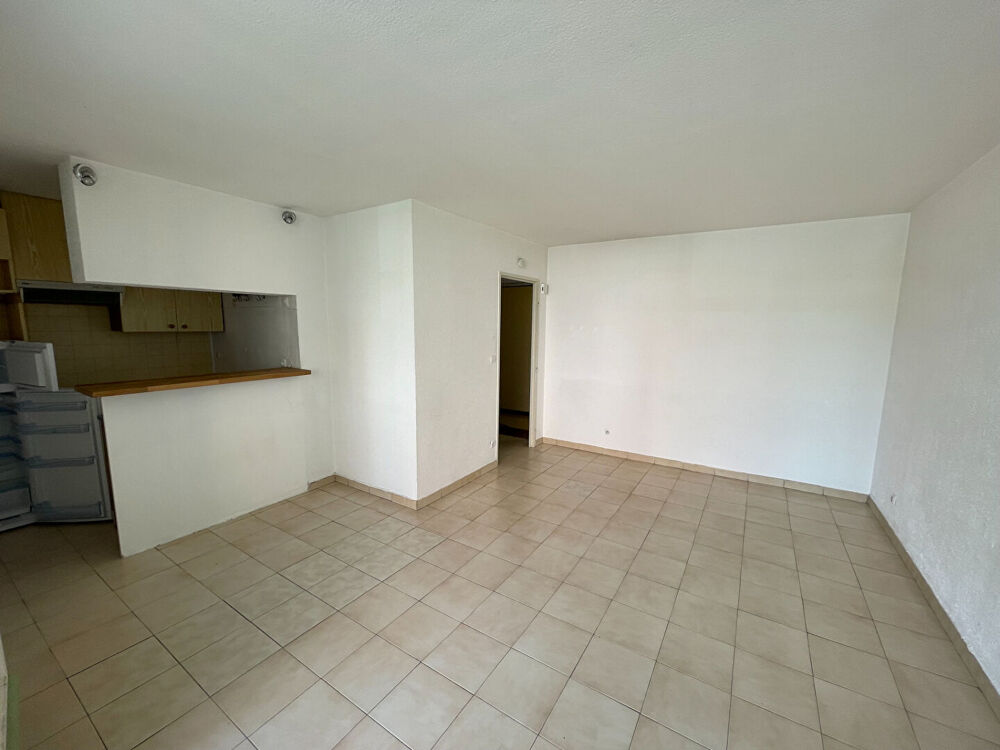 Location Appartement AIX EN PROVENCE - Studio de 27m² avec balcon Aix en provence