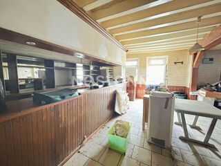  Immeuble à vendre 5 pièces 242 m²