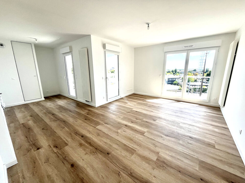 Location Appartement VANNES GARE à louer Appartement  3 pièces avec balcon Vannes