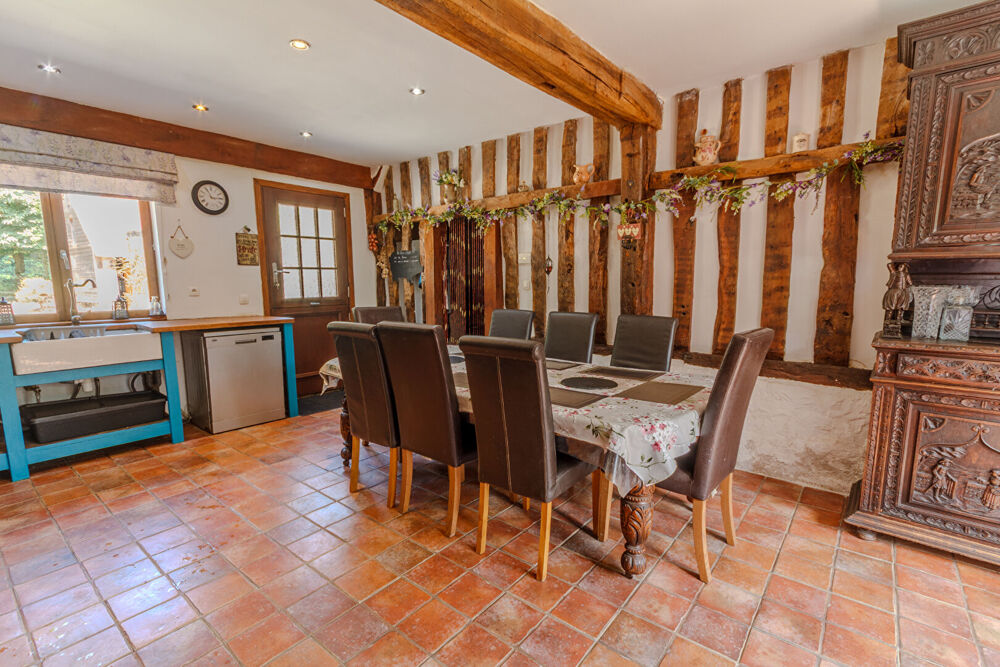Vente Maison Manche : Maison en pierre de 3 chambres avec studio, écuries et terrain. Sourdeval