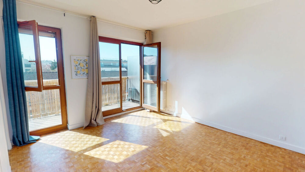 VILLEMOMBLE, Studio de 24m2