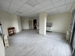  Appartement à louer 3 pièces 66 m²