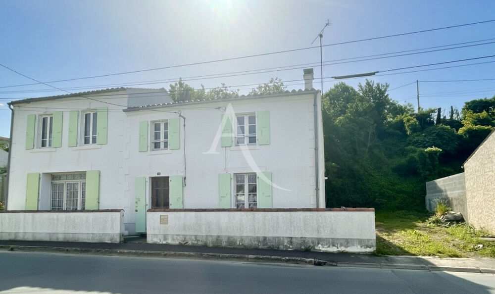 Charmante maison en pierre de caractère - Proche La Rochelle (17)