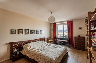  Appartement � vendre 5 pi�ces 136 m�