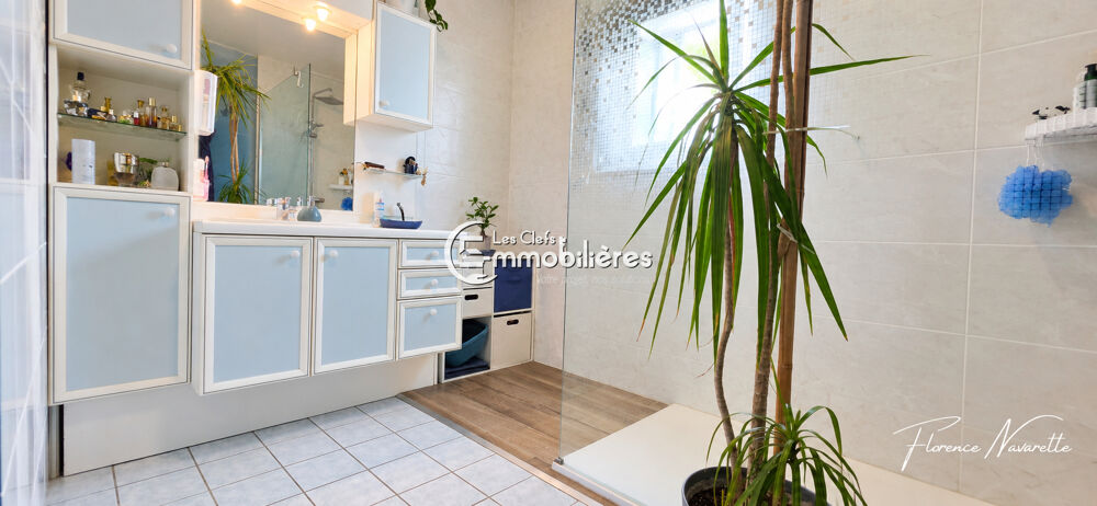 Vente Maison Maison plain-pied 3 chambres avec piscine au calme Saint germain du plain